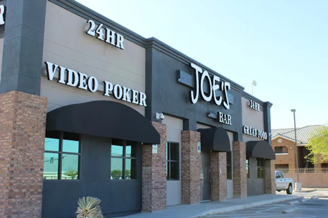 Joe's Bar