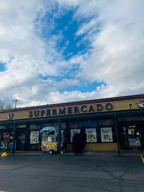 El Rey Plaza | Supermercado of Burnham Park