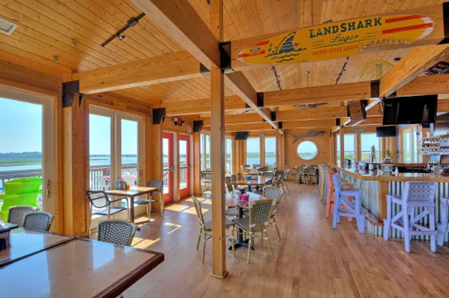 Inlet View Bar & Grill