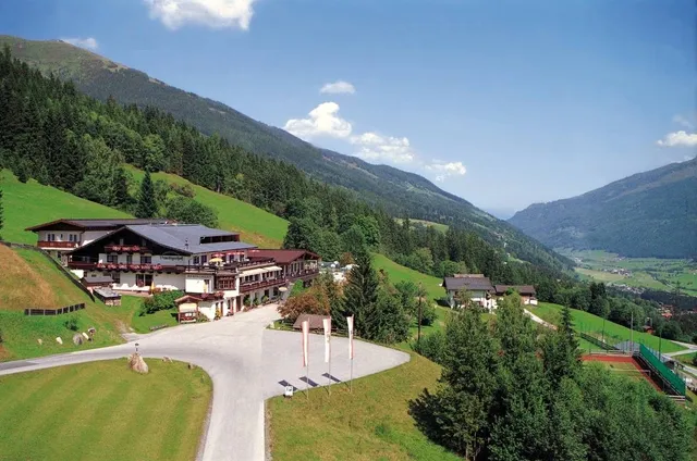 Jugend und Familienhotel Venedigerhof