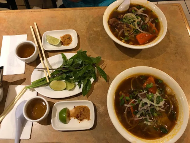 Pho Mi Viet Hoa