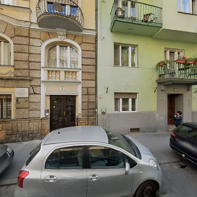 Luxury Pearl Residence