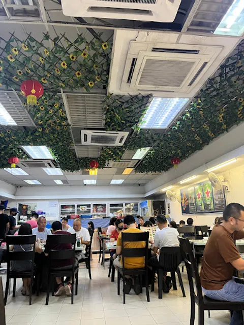 老妈子养生冬瓜盅火锅 • Hotpot