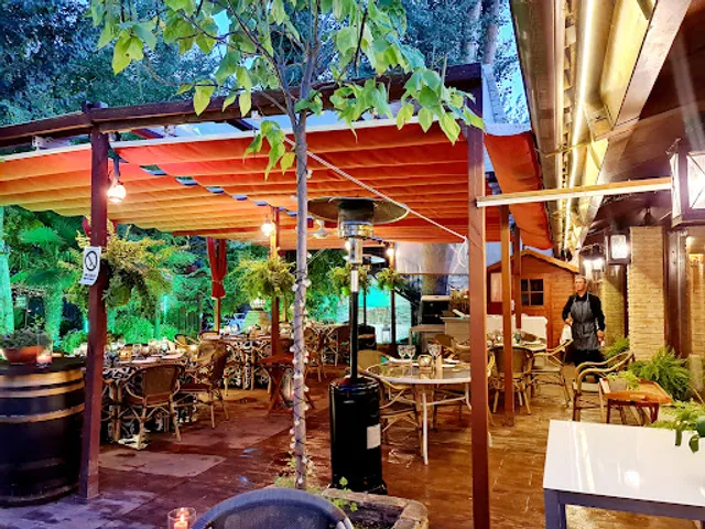 Casas de Luján – Finca para Bodas, Hotel Rural y Restaurante