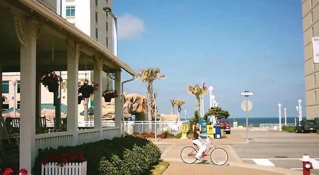 Cutty Sark Motel and Historic Cottages