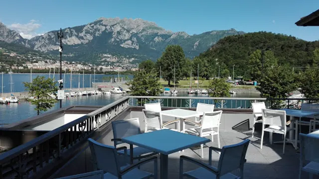 Baia di Parè - Hotel Ristorante Pizzeria