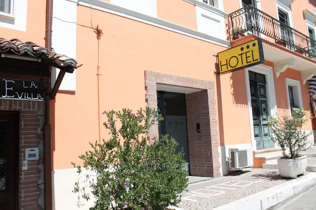 Hotel La Villa