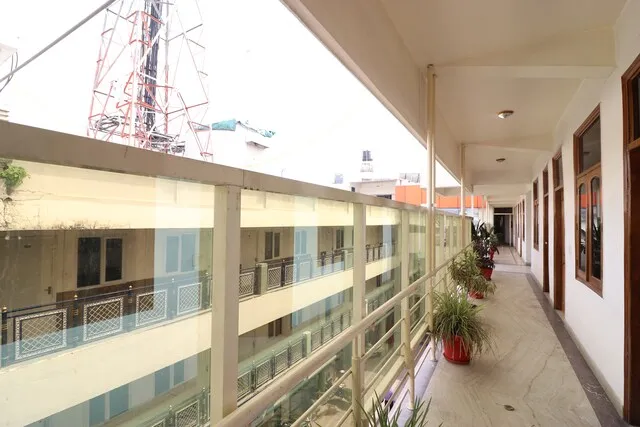 Capital O Siddharth Paradise