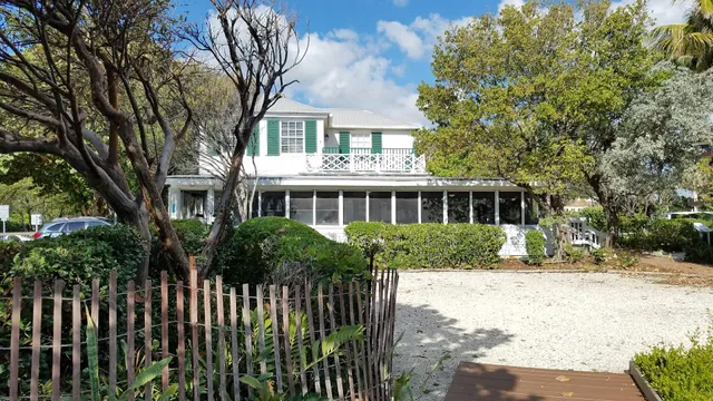 Sandoway Discovery Center