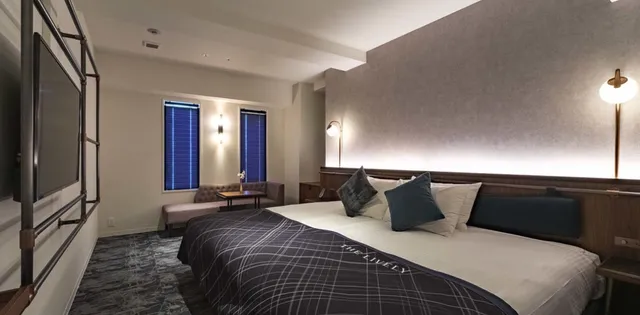 THE LIVELY OSAKA HONMACHI