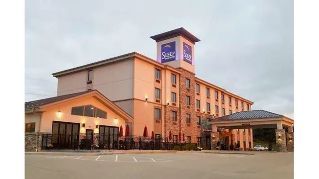 Sleep Inn & Suites Belmont / St. Clairsville
