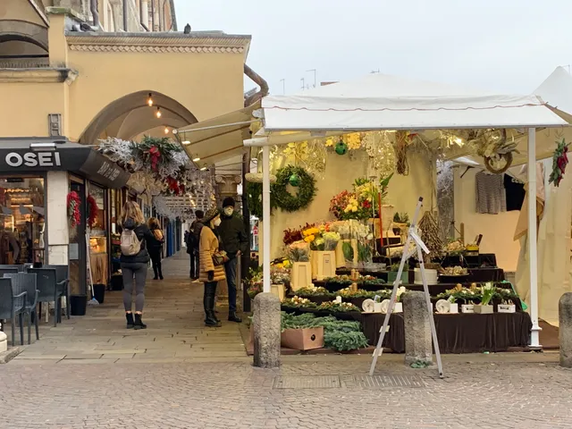 Supremacy Jewelry Piazza delle Erbe