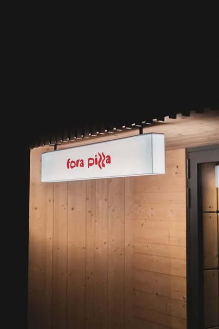 Fora Pizza