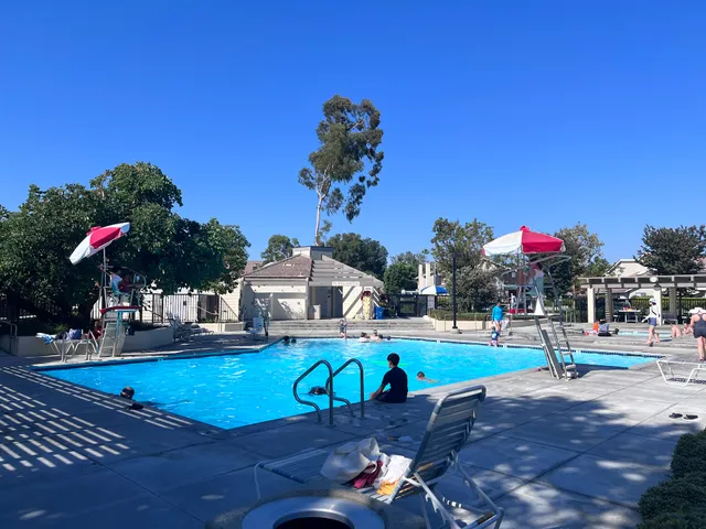 Fallbrook Woodbridge Village Pool