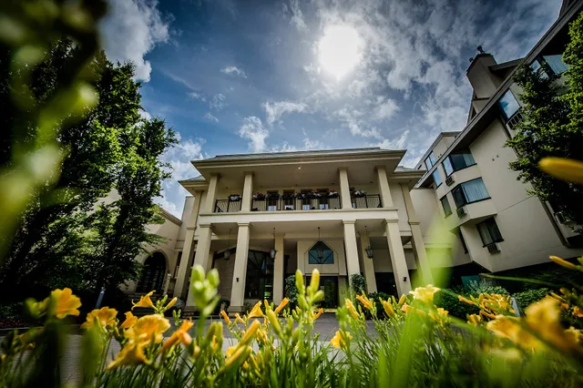 Hockley Valley Resort - Golf, Spa and Ski