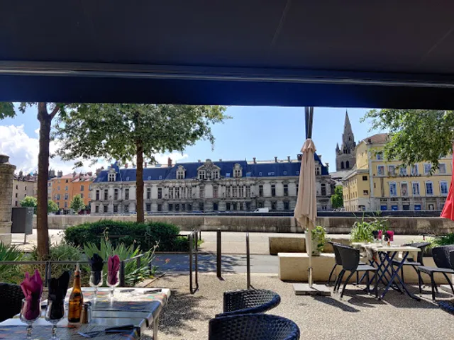 La Cucina - Ristorante-pizzeria