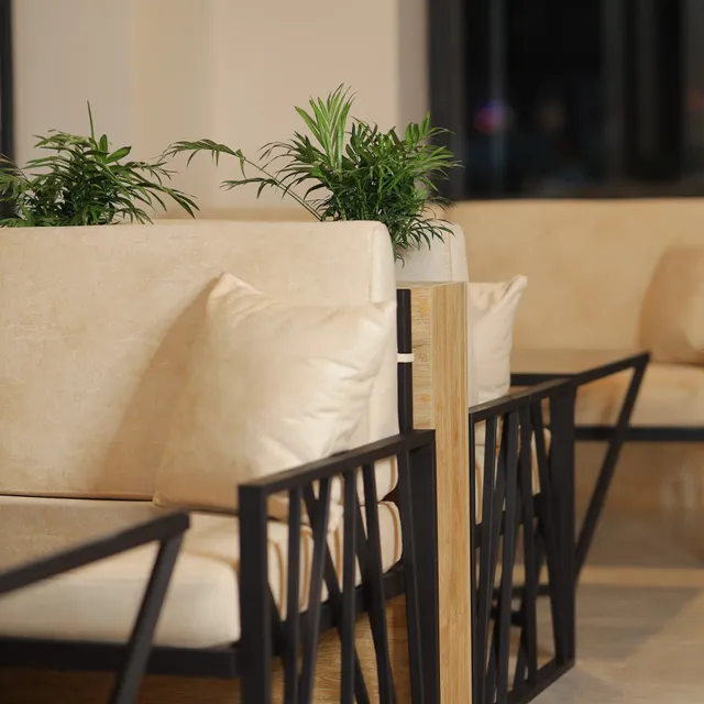 Balcon Cafe Restaurant