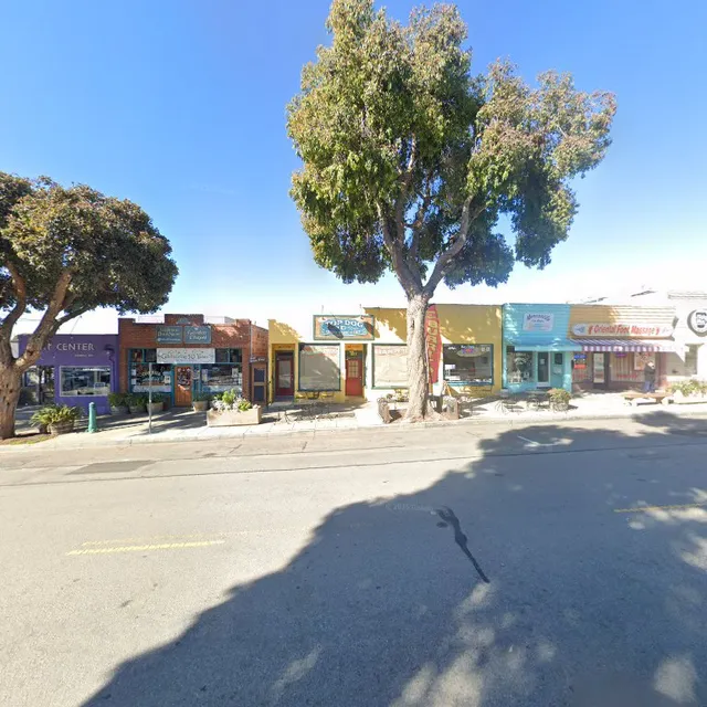 Top Dog Cafe Bar & Restaurant