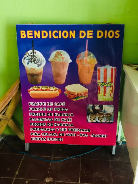 Venta de comida rápida y frappes La Bendición de Dios
