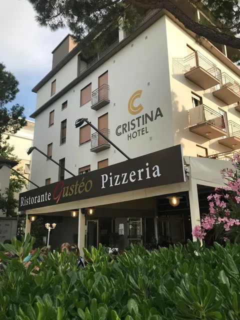Hotel Cristina
