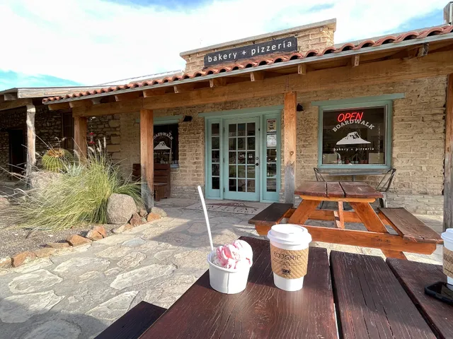 Boardwalk Bakery and Pizzeria