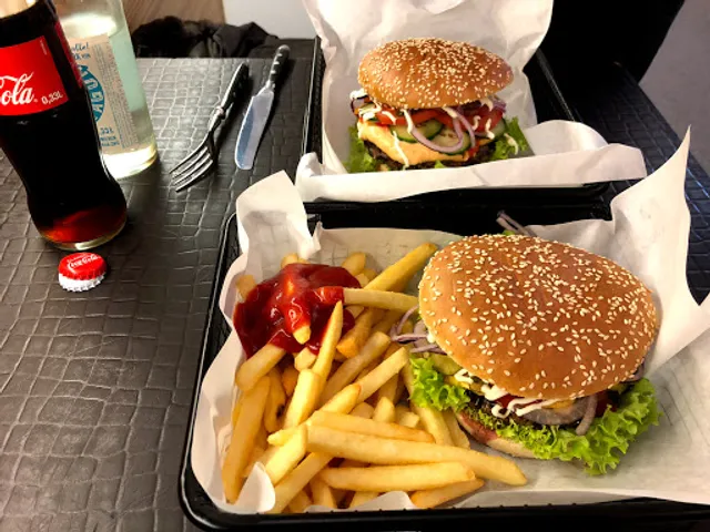 Ruff's Burger Köln Aachener Strasse