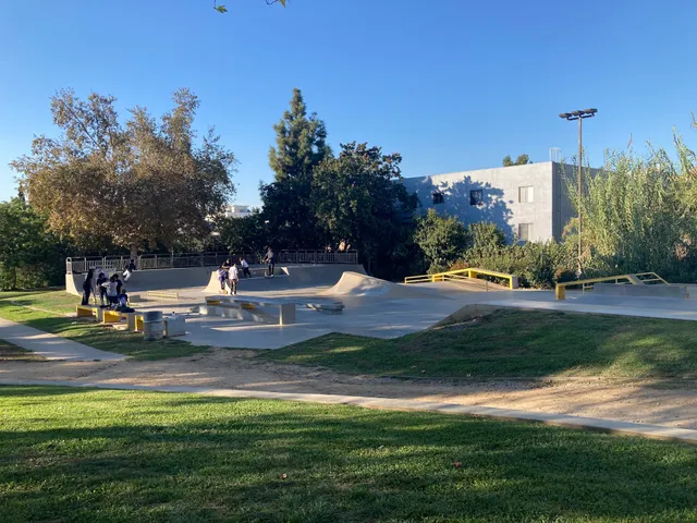 Lake Street Skatepark