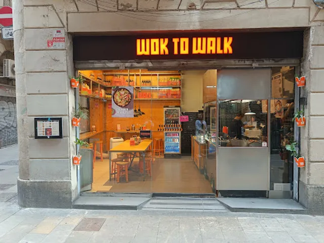 Wok To Walk Raval