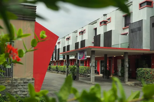 The Centro Hotel & Residence by Orchardz Batam