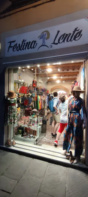 Festina Lente di Manuela D'Onofrio