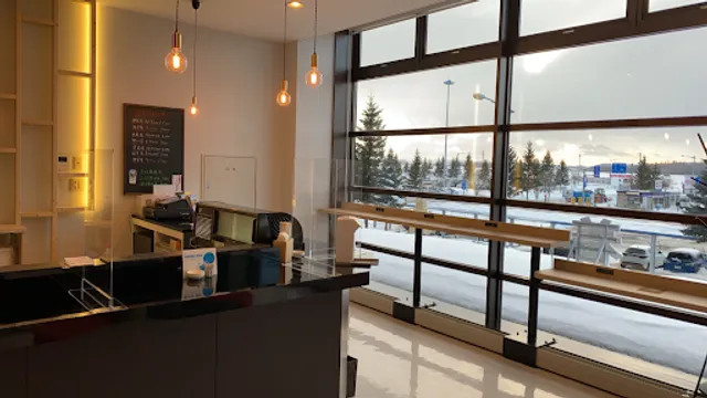 Standing Sushi Bar ENDO, Memanbetsukūkō-ten