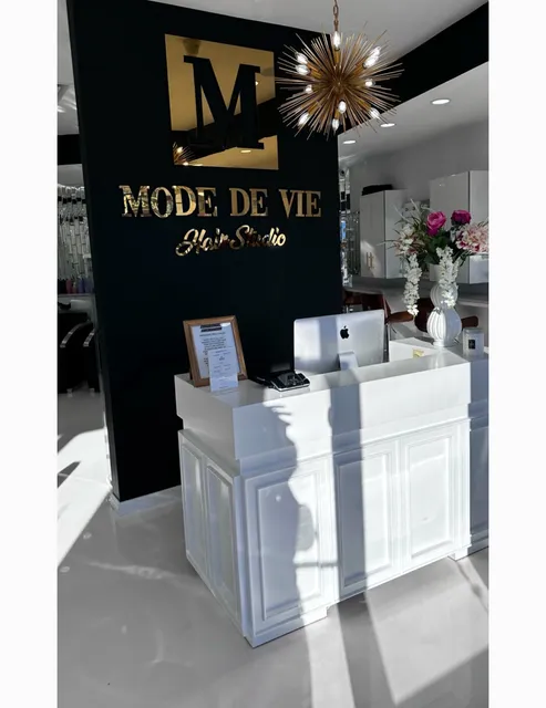 Mode De Vie Hair Studio