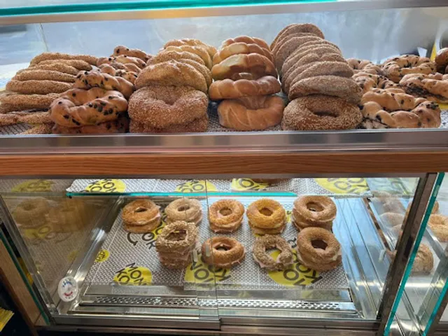 Mon Kooloor Κορωπί