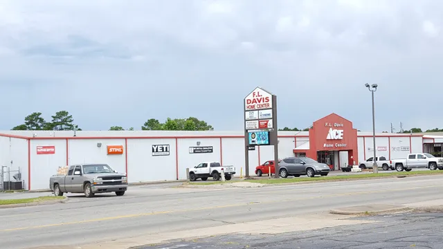 F.L. Davis Ace Home Center