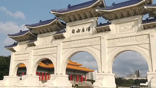 Daxiao Gate