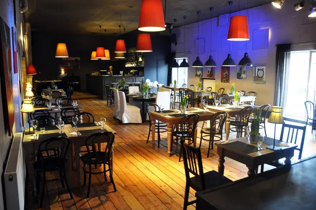 Szara Eminencja (restauracja swobodnej elegancji)