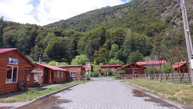 Restaurant Y Cabañas Entre Patagones