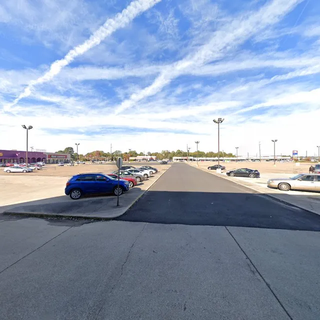 Welch Shopping Center