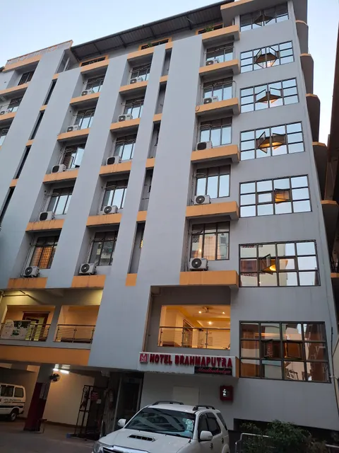 Hotel brahmaputra madhukalya