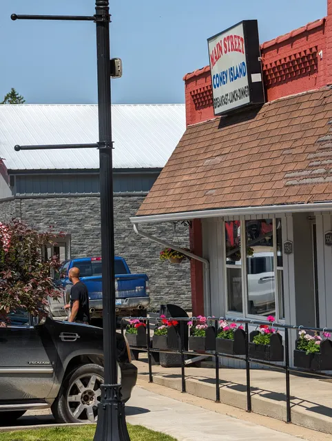 Main St Coney Island