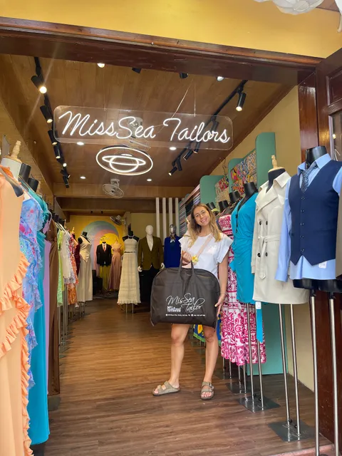 Co May Tailor Hoi An