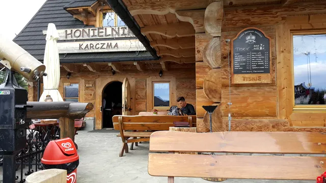 Karczma & Noclegi HONIELNIK