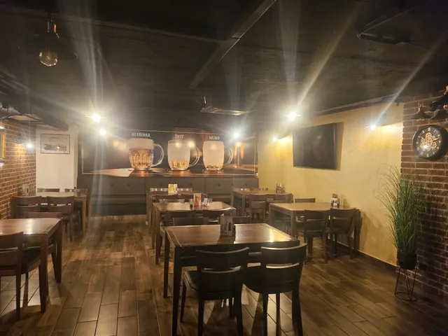 Bowling Erika Restaurant