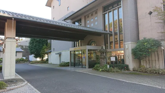 井頭温泉チャットパレス