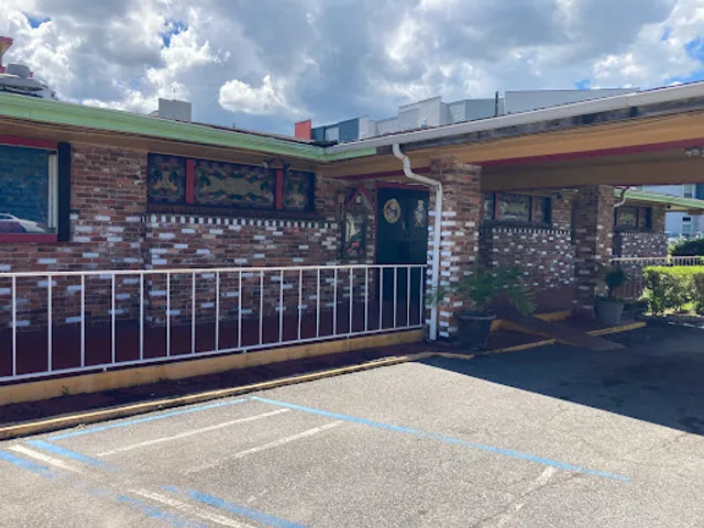 Wah Ha Ha Thai Food & Noodle Soup