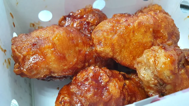 Bonchon Wongsakorn