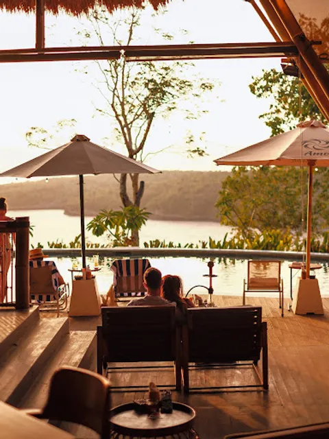 Amok Sunset Restaurant & Bar