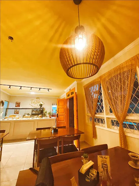 TORTARIA - Tortas, Doces e Café
