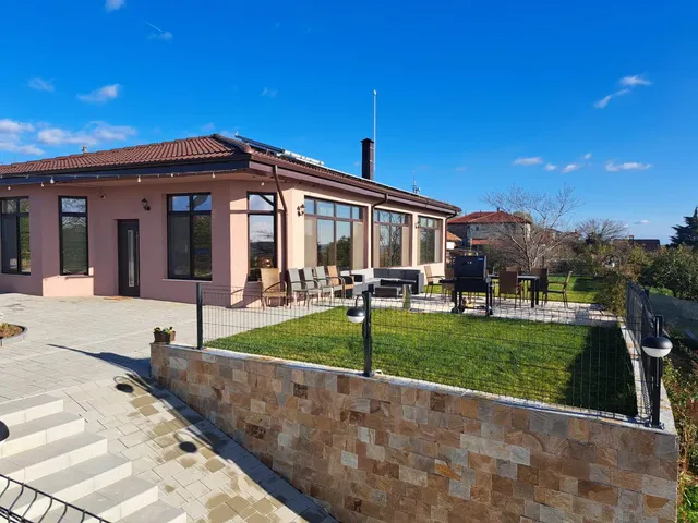 Слънчевите къщи