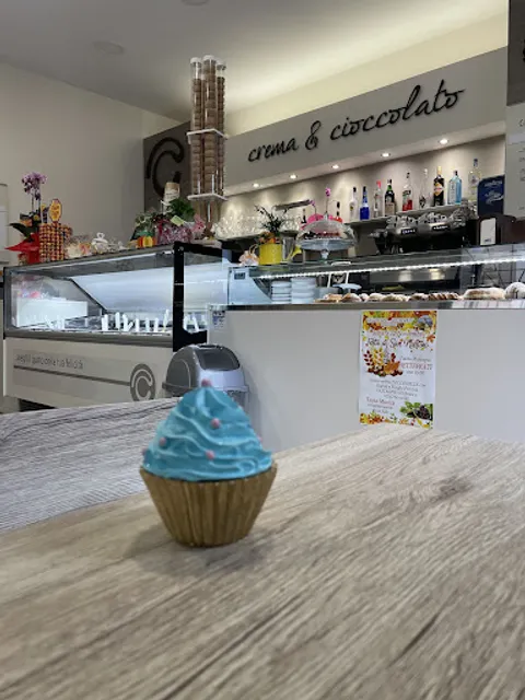 Caffetteria e Gelateria "Crema & Cioccolato"